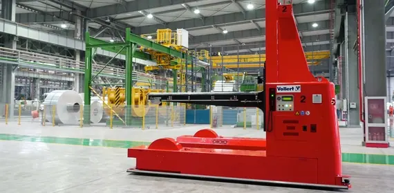 Fahrerloses Transportsystem für Batteriemodule